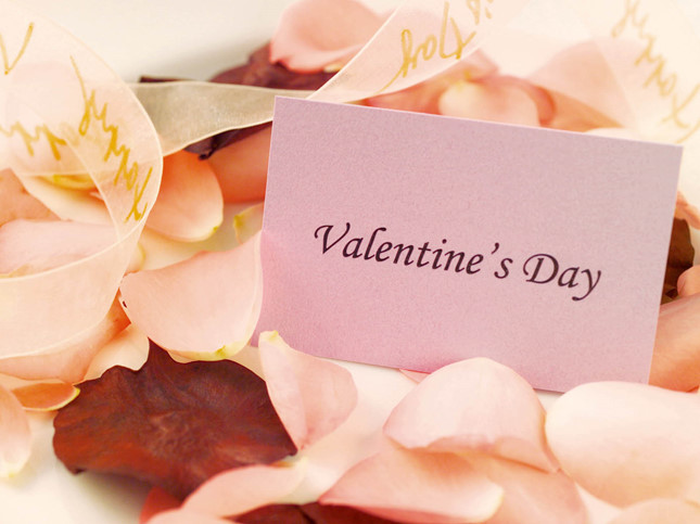 - Valentine's Day (ngày 14/2) đã trở thành một ngày lễ quan trọng, đặc biệt là đối với các đôi tình nhân. Đây là ngày cả thế giới tôn vinh tình yêu lứa đôi.